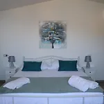 Albergo