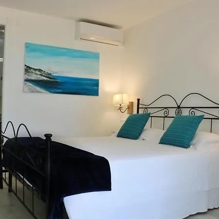 Biscotti Hotel 2*
